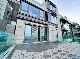 7-15 Mount Kellett Road