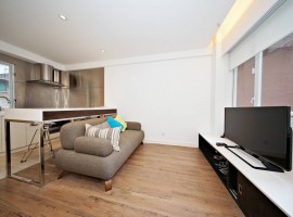 8 Sun Street