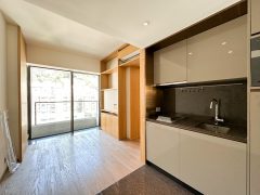 Eight Kwai Fong