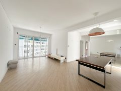 Four Winds Apartments