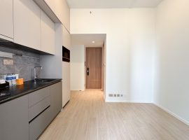 Des Voeux w Residence